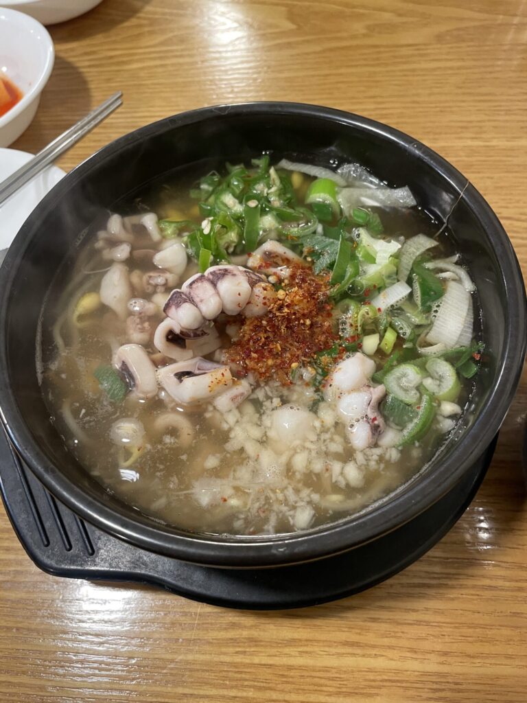 Kongnamul Gukbap Comes in Two Versions at the Same Restaurant. Nobody Explains the Difference to You.